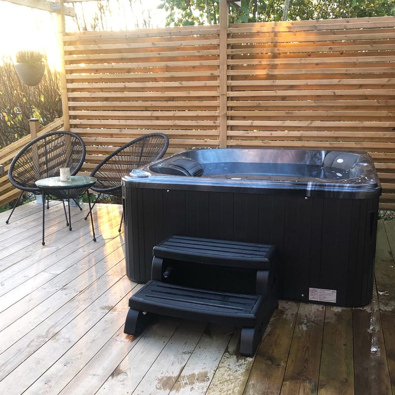 Spabad Foibe Blackline - 4 personer | Balboa VL260 | Lyfco - Trädgård & spabad - Utomhusbad - Spabad - Utespa