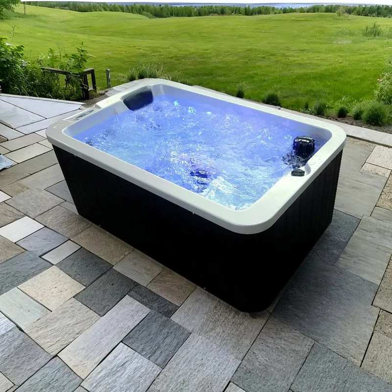 Spabad Okeanos - 2-3 personer | Lyfco - Trädgård & spabad - Utomhusbad - Spabad - Utespa