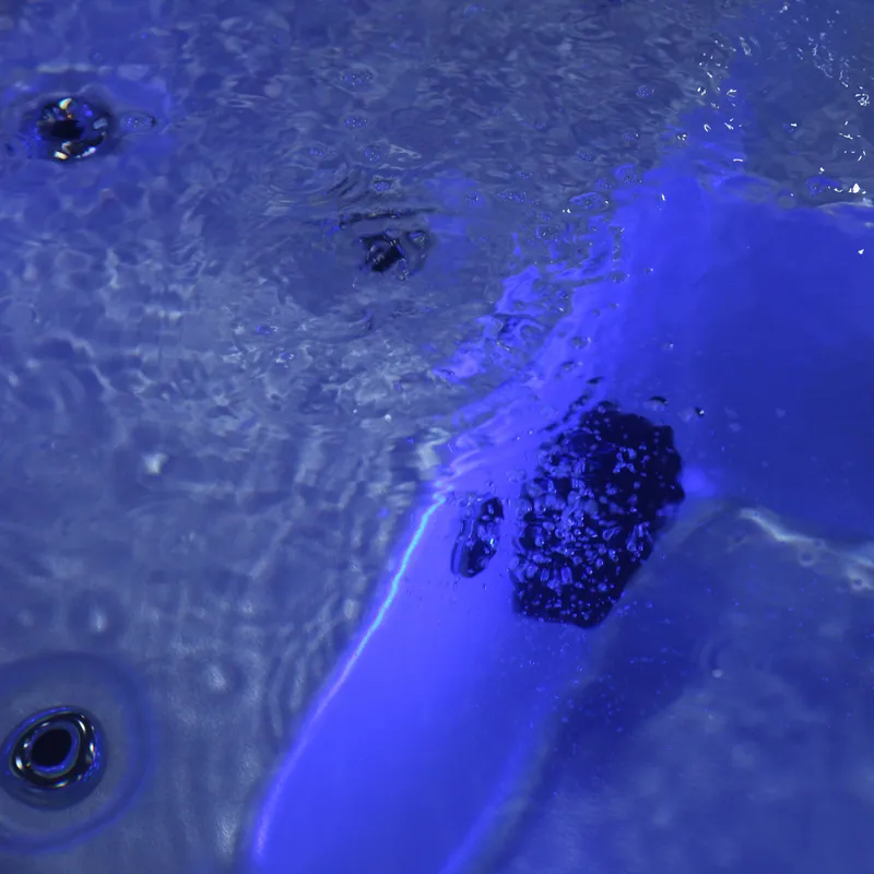 Spabad Okeanos - 2-3 personer | Lyfco - Trädgård & spabad - Utomhusbad - Spabad - Utespa