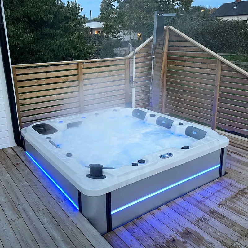 Spabad Vivid Dreams WiFi - 5-6 personer | Lyfco - Trädgård & spabad - Utomhusbad - Spabad - Utespa