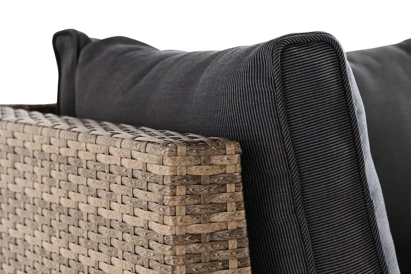 Wisconsin Loungesoffa Utomhus Utomhus med Armstöd 2-sits - Glas/Konstrotting/Sand - Utemöbler - Balkong - Balkongmöbler - Soffa balkong