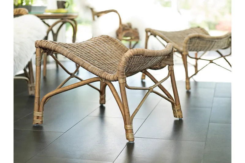 Praktö Fotpall - Hillerstorp - Utemöbler - Balkong - Balkongmöbler - Balkongstol