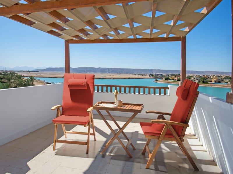 Caféset utomhus Java Premiuim Akaciaträ - Brun/Röd - Utemöbler - Balkong - Balkongmöbler - Balkonggrupp & balkongset