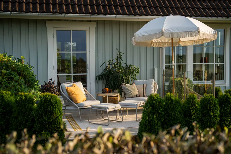 Hillerstorp Holmsund Loungegrupp - Beige - Utemöbler - Balkong - Balkongmöbler - Balkonggrupp & balkongset