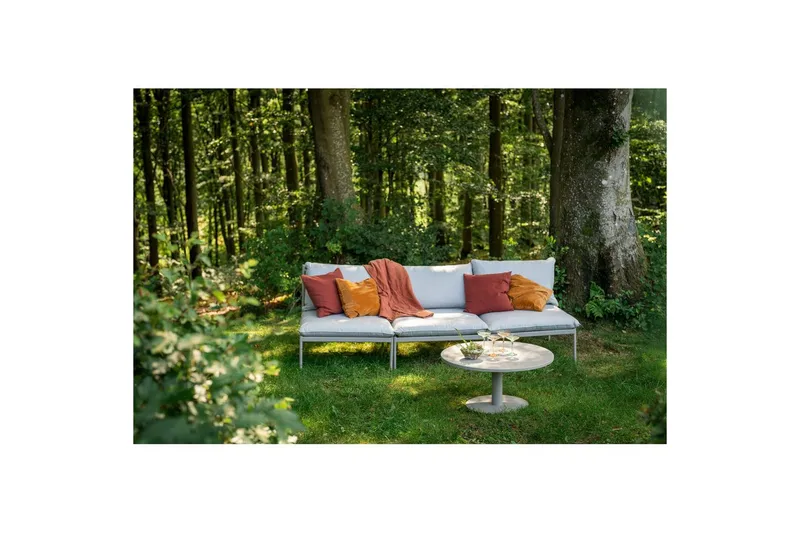 Hillerstorp Näsby Soffbord Utomhus Ø80 cm Sand - Sand - Utemöbler - Balkong - Balkongmöbler - Balkongbord