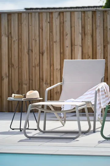 Hillerstorp Sandholma Fotpall Beige - Beige - Utemöbler - Balkong - Balkongmöbler - Balkongstol