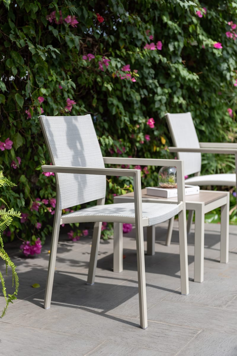 Sidobord för utomhusbruk Urbanite 50*50 cm - Ljusgrå - Utemöbler - Balkong - Balkongmöbler - Balkongbord