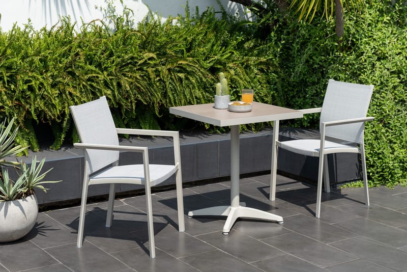 Utomhusbord Urbanite bistro 64*64 cm - grå - Utemöbler - Balkong - Balkongmöbler - Balkongbord
