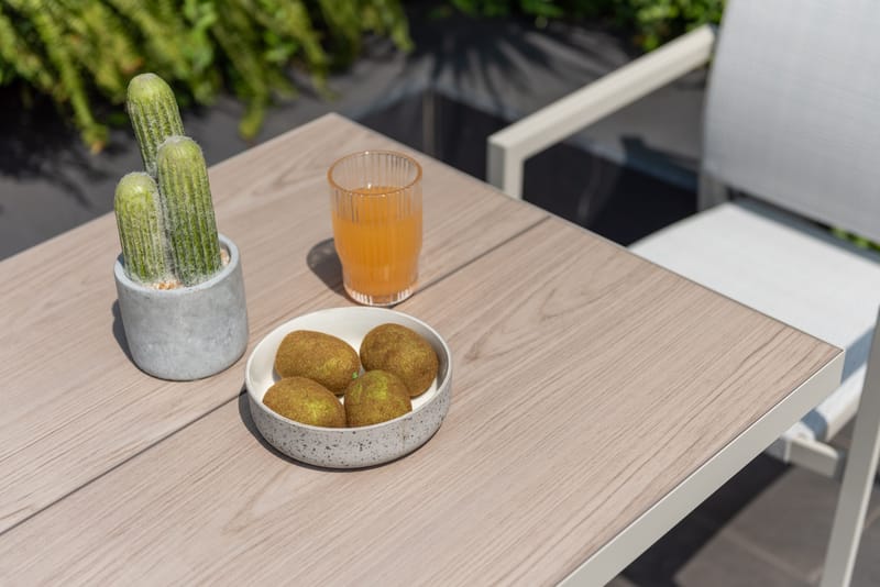 Utomhusbord Urbanite bistro 64*64 cm - grå - Utemöbler - Balkong - Balkongmöbler - Balkongbord