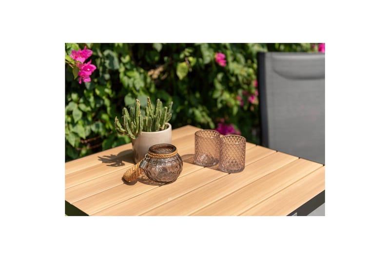 Utomhusmöbelgrupp Lifestyle Garden Panama 2x stapelbarfotölj & bistro bord - Utemöbler - Balkong - Balkongmöbler - Balkonggrupp & balkongset