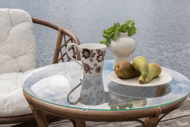 Wera Balkonggrupp 2-sits - Brun/Vit - Utemöbler - Balkong - Balkongmöbler - Balkonggrupp & balkongset