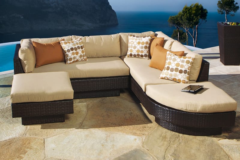 Bäddsats Stella Med Beige Kuddar Mörkbrun - Utemöbler - Loungemöbler - Loungegrupp & Loungeset