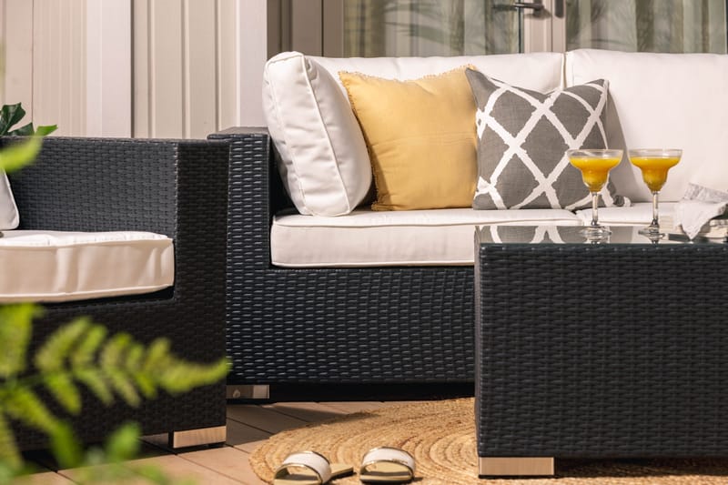 Bahamas Loungegrupp utomhus - Soffgrupp för trädgård med 5-sits - Loungeset konstrotting utemöbler - Svart / Vita dynor - Trädgård & spabad - Utemiljö - Altan & terrass - Altanmöbler