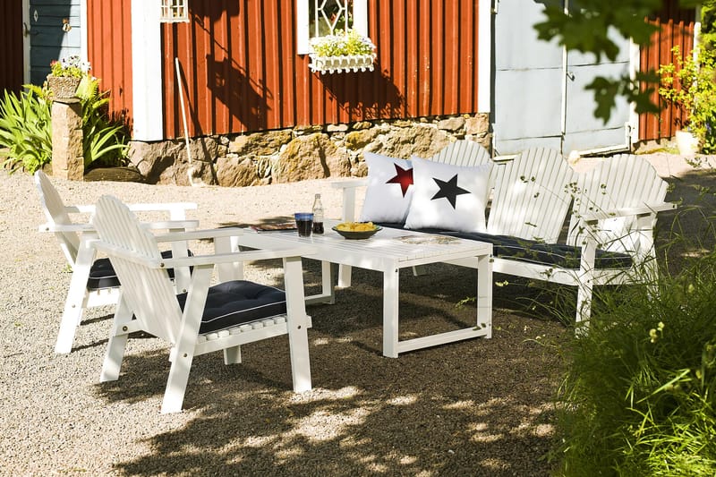 Hillerstorp Gotland Soffgrupp Bord+Bullerö Soffa+2 Fåtöljer - Vit - Trädgård & spabad - Utemiljö - Altan & terrass - Altanmöbler