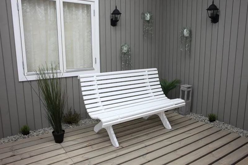 Norvald Trädgårdsbänk 140 cm - Vit - Utemöbler - Loungemöbler - Loungesoffa
