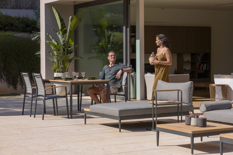 Bord för utomhusbruk TOPAZ 144 cm - trä/grå - Utemöbler - Utebord & trädgårdsbord - Matbord utomhus