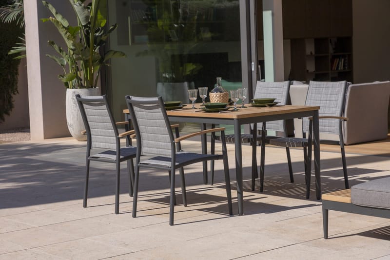 Bord för utomhusbruk TOPAZ 144 cm - trä/grå - Utemöbler - Utebord & trädgårdsbord - Matbord utomhus