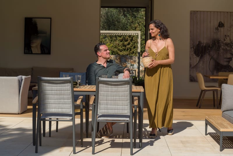 Bord för utomhusbruk TOPAZ 144 cm - trä/grå - Utemöbler - Utebord & trädgårdsbord - Matbord utomhus