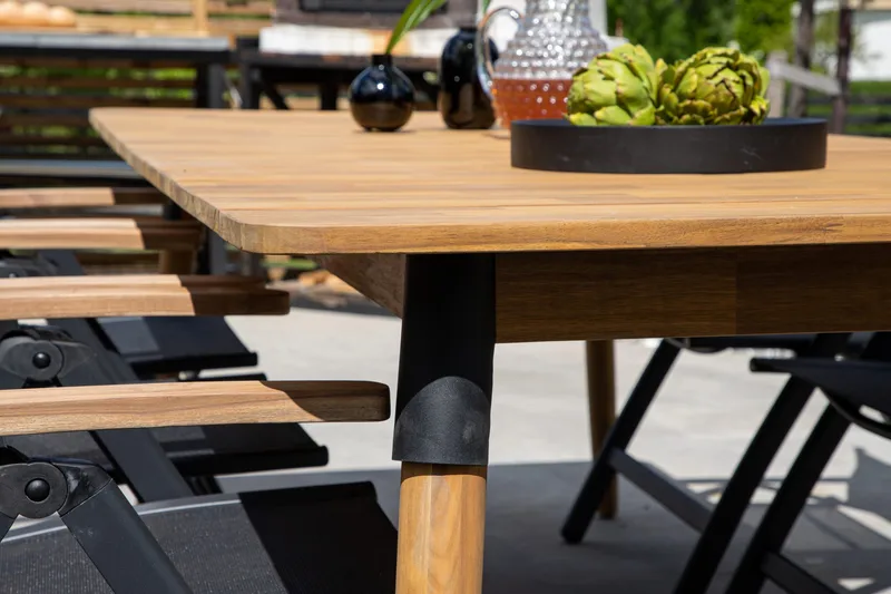 Julian Matbord Utomhus 210 cm - Svart/Brun - Utemöbler - Utebord & trädgårdsbord - Matbord utomhus
