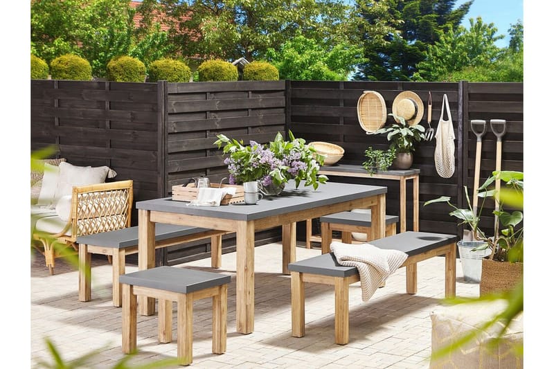 Trädgårdsbord 180 x 90 cm grå OSTUNI - Grå - Utemöbler - Utebord & trädgårdsbord - Matbord utomhus