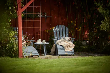 Hillerstorp Tennessee Runt Sidobord och BlomUtebord Utomhus 50 cm Trä - Grå - Utemöbler - Utebord & trädgårdsbord - Sidobord utomhus