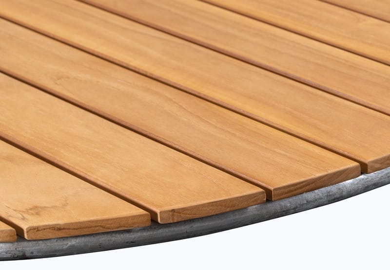 Teakbord Ø110 cm - Möllan - Teak / Galvaniserat stål - Utemöbler - Utebord & trädgårdsbord - Matbord utomhus