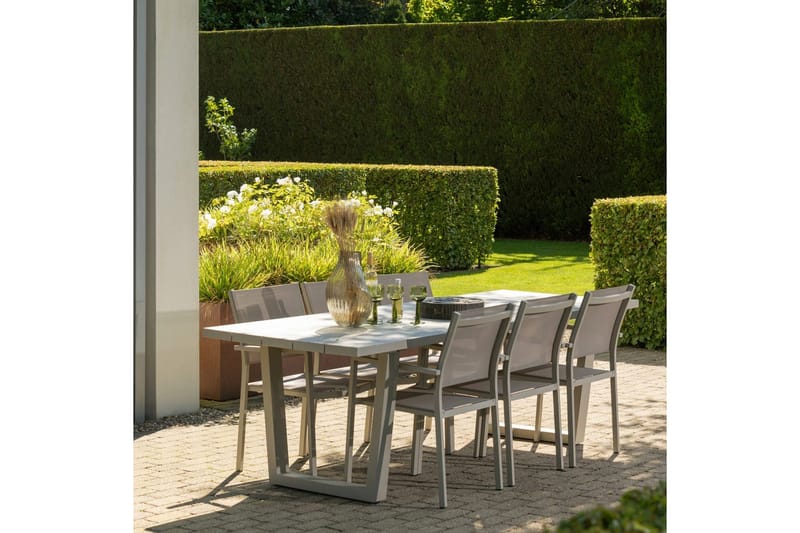 Trädgårdsbord Bear - Utemöbler - Utebord & trädgårdsbord - Matbord utomhus