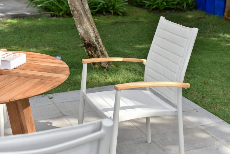 Utomhusbord Agate rund Ø 120 cm - trä - Utemöbler - Utebord & trädgårdsbord - Matbord utomhus