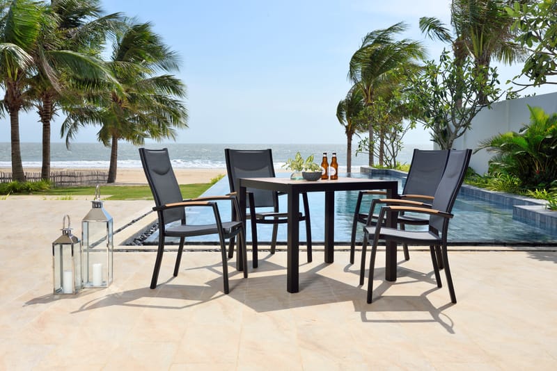 Utomhusbord Panama 90 cm - trä/svart - Utemöbler - Utebord & trädgårdsbord - Matbord utomhus