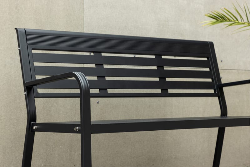 Elvas Utebänk - Svart - Utemöbler - Utesoffa - Trädgårdsbänk & utebänk