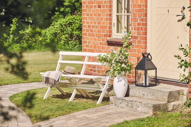 Hillerstorp Torpet Utesoffa 2-sits Vit - Vit - Utemöbler - Utesoffa