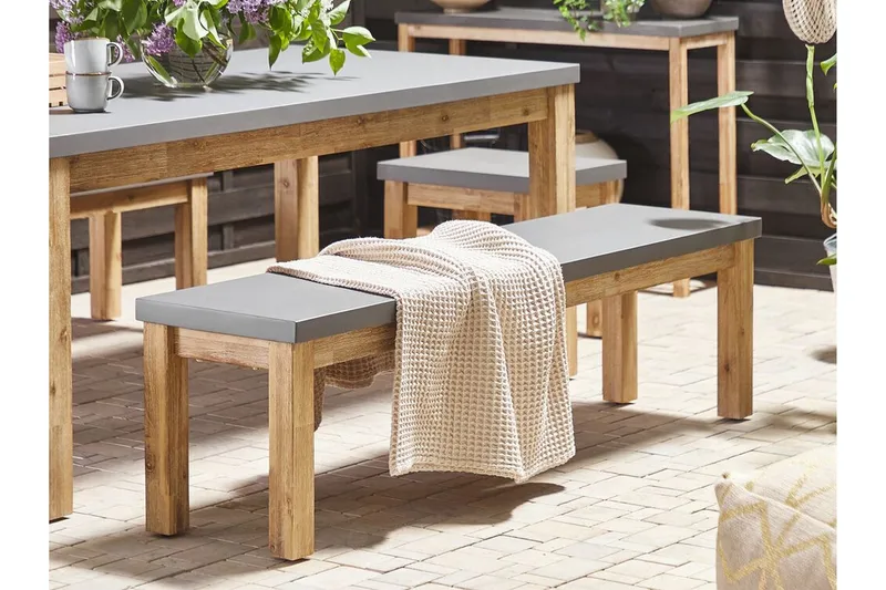 Trädgårdsbänk 160 cm grå OSTUNI - Grå - Utemöbler - Utesoffa - Trädgårdsbänk & utebänk