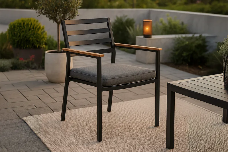 Brasilia Karmstol Utomhus Stapelbar - Svart - Utemöbler - Utestol & trädgårdsstol - Matstol & karmstol utomhus