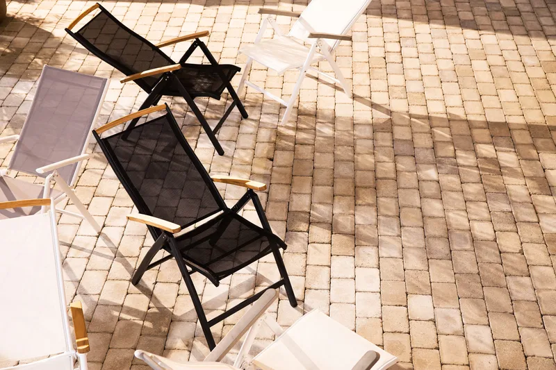 Maggie Positionsstol Utomhus - Vit/grå - Utemöbler - Utestol & trädgårdsstol - Positionsstol