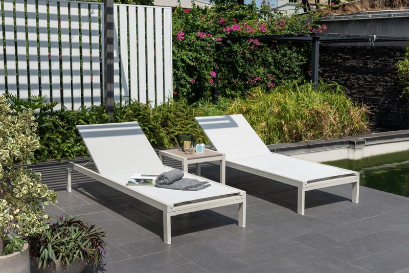 Solsäng för utomhusbruk Urbanite solsäng med hjul - grå - Utemöbler - Utestol & trädgårdsstol - Solsäng & Solvagnar