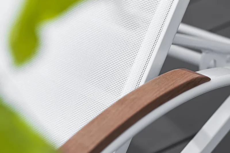 Hillerstorp Nydala Solsäng Vit/Teak - Hillerstorp - Utemöbler - Utestol & trädgårdsstol - Solsäng & Solvagnar