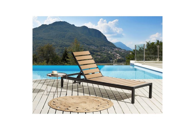 Solstol Nardo - Ljus trä, svart - Utemöbler - Utestol & trädgårdsstol - Solsäng & Solvagnar