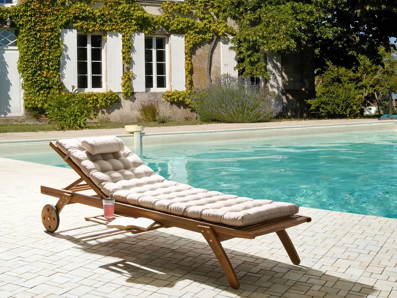 Solstol utomhus med Dyna Cesana Premium Akaciaträ - Brun/Beige - Utemöbler - Utestol & trädgårdsstol - Solsäng & Solvagnar