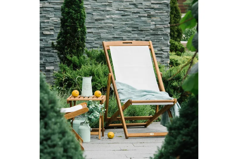 Finlay Solstol - Akacia/Vit - Utemöbler - Utestol & trädgårdsstol - Solstolar