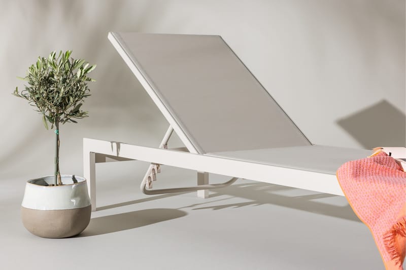 Tunis Solsäng Beige - Beige - Utemöbler - Utestol & trädgårdsstol - Solsäng & Solvagnar