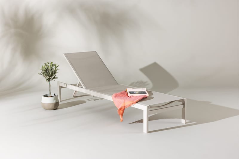 Tunis Solsäng Beige - Beige - Utemöbler - Utestol & trädgårdsstol - Solsäng & Solvagnar