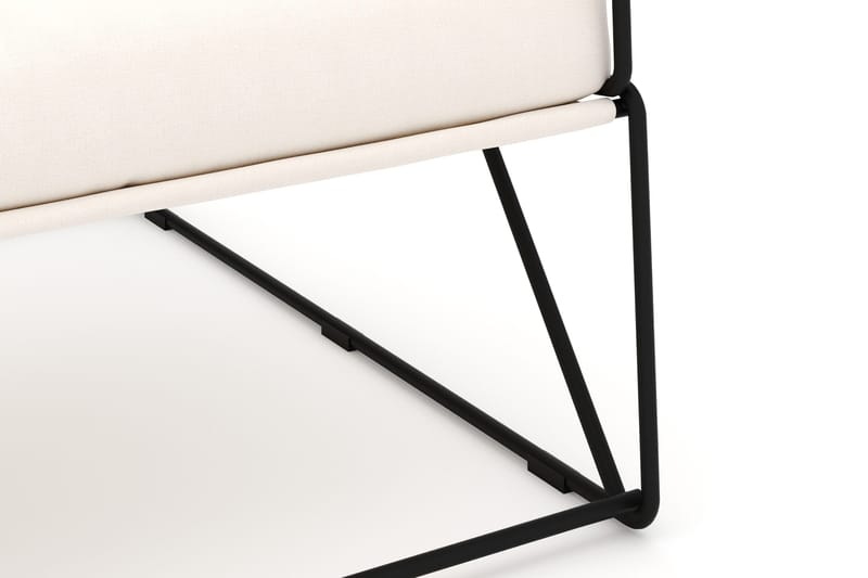 Usteryd loungefåtölj utomhus i järn med vattenavisande dyna i beige - Svart - Utemöbler - Utestol & trädgårdsstol - Utefåtölj & loungefåtölj