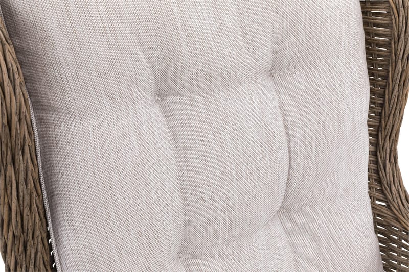 Marcus Öronlappsfåtölj - Natur Beige / Vita dynor - Utemöbler - Balkong - Balkongmöbler - Balkongstol