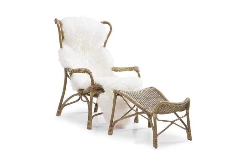 Praktö Fåtölj med Fotpall Naturrotting - Hillerstorp - Utemöbler - Loungemöbler - Loungestol utomhus