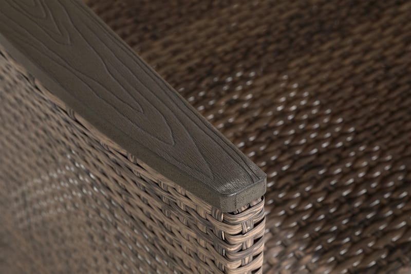 Thor Lyx Utefåtölj med Armledare - Loungefåtölj för Utemöbler i Konstrotting - Brun - Utemöbler - Utestol & trädgårdsstol - Utefåtölj & loungefåtölj