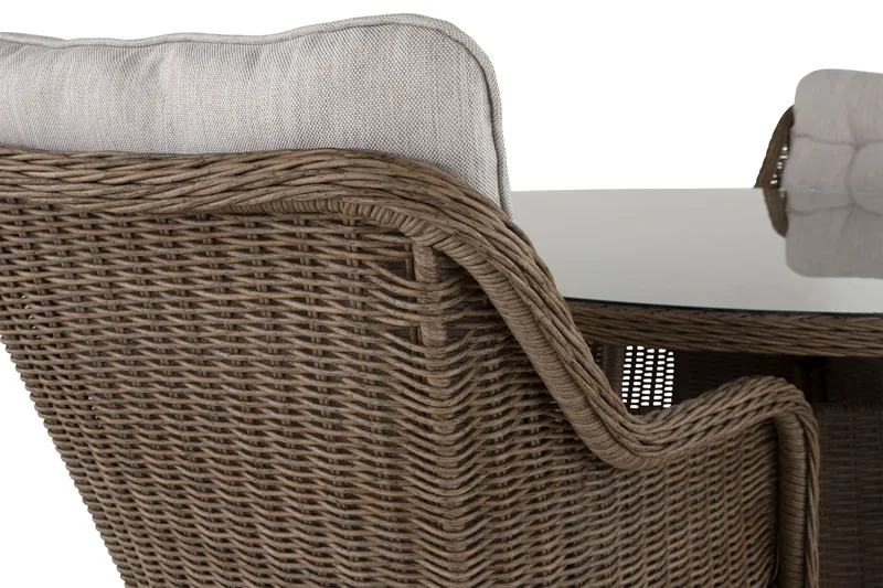 Marcus Matgrupp 140 Rund + 4 Fåtöljer m Dyna - Natur - Utemöbler - Utegrupp - Matgrupp utomhus