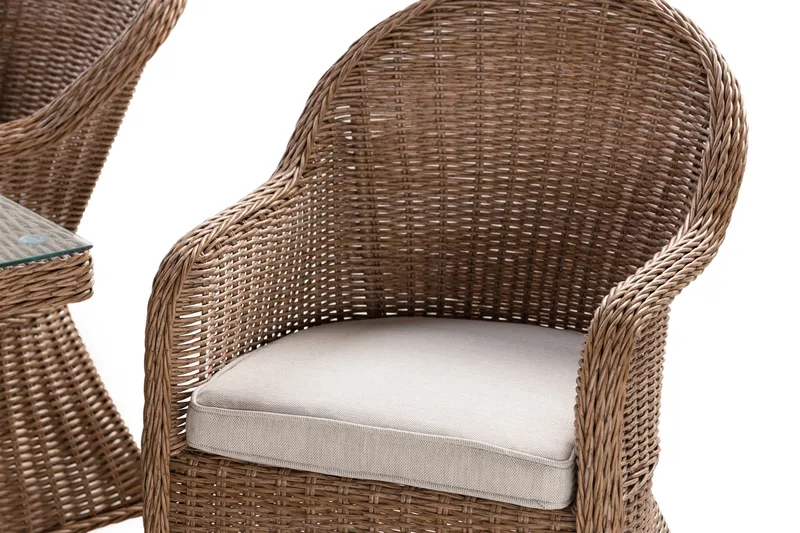 Marcus Matgrupp 140 Rund + 4 Light Fåtöljer m Dyna - Natur - Utemöbler - Utegrupp - Matgrupp utomhus