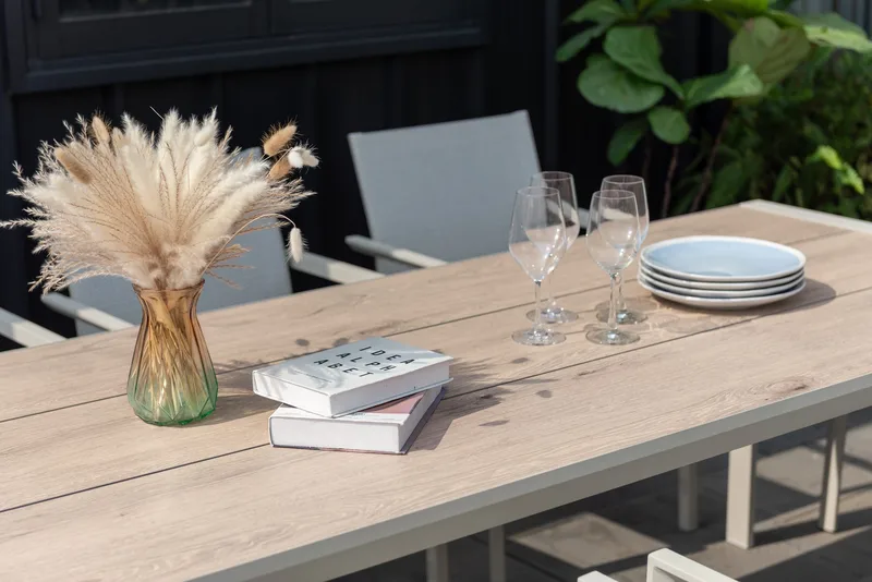 Matgrupp för utomhusbruk Urbanite 205 cm 8 karmstolar - grå - Utemöbler - Utegrupp - Matgrupp utomhus