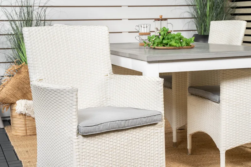 Albany Förlängningsbar Matgrupp Utomhus 152-210 cm + 4 st Malin Matstol - Vit - Utemöbler - Utegrupp - Matgrupp utomhus