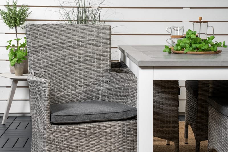 Albany Förlängningsbar Matgrupp Utomhus 152-210 cm + 4 st Malin Utefåtölj - Grå - Utemöbler - Utegrupp - Matgrupp utomhus